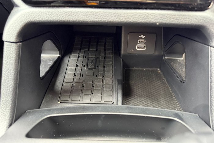 2025 Ford Everest Sport