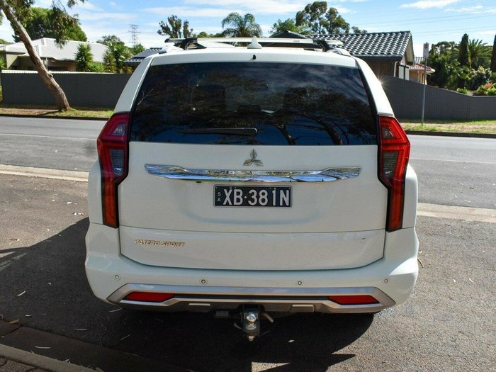 2020 Mitsubishi Pajero Sport GLS