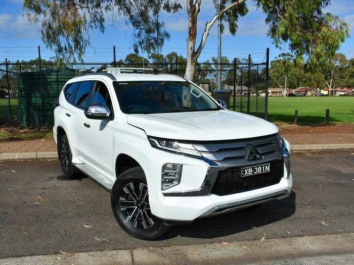 2020 Mitsubishi Pajero Sport GLS