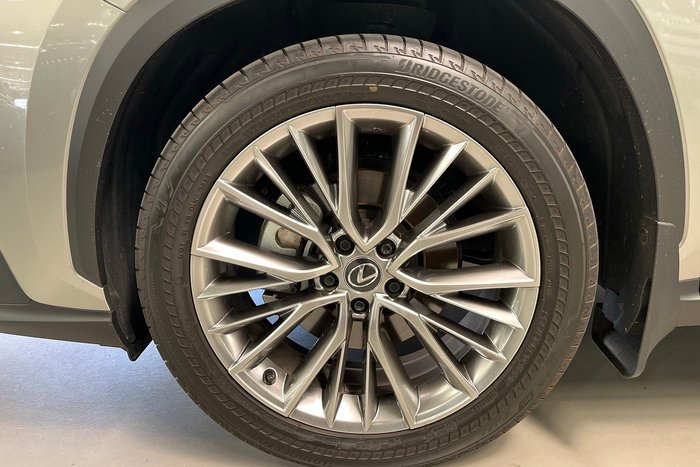 2023 Lexus NX NX350h Sports Luxury