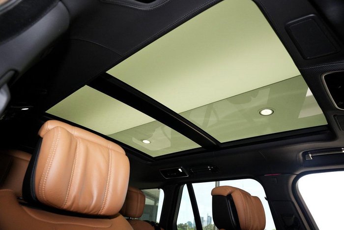 2021 Land Rover Range Rover P525  Fifty