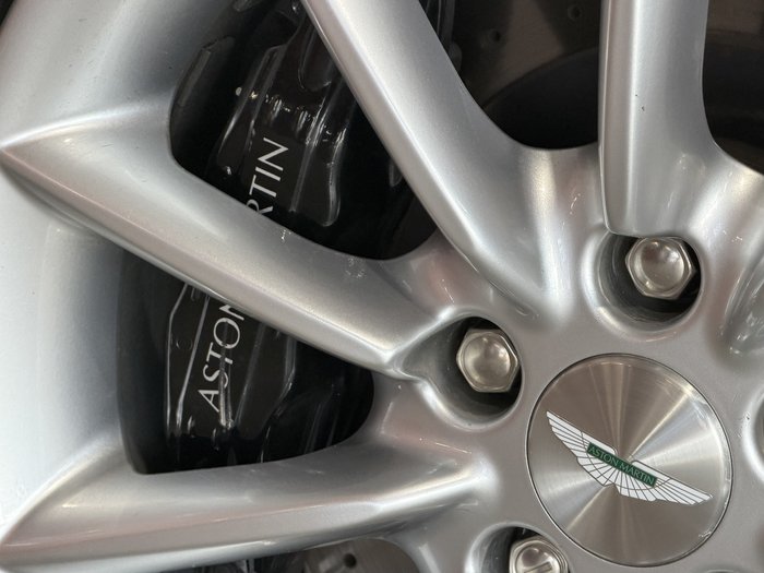 2002 Aston Martin DB7 Vantage