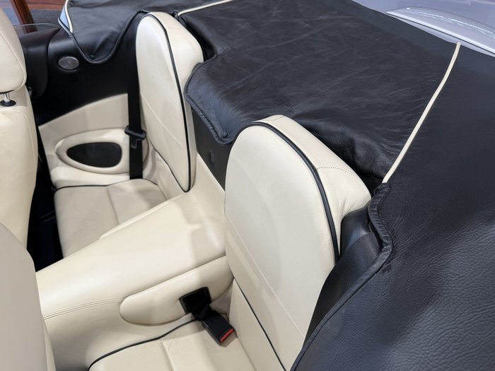 2002 Aston Martin DB7 Vantage