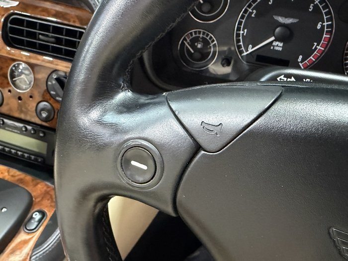 2002 Aston Martin DB7 Vantage