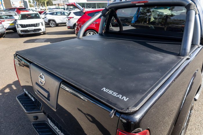 2014 Nissan Navara Titanium