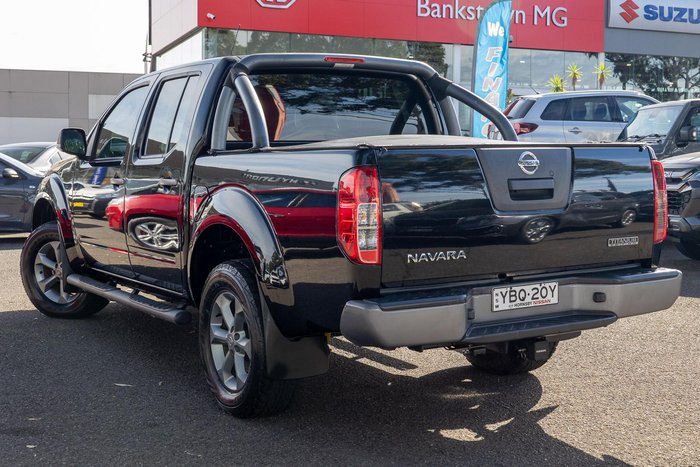 2014 Nissan Navara Titanium