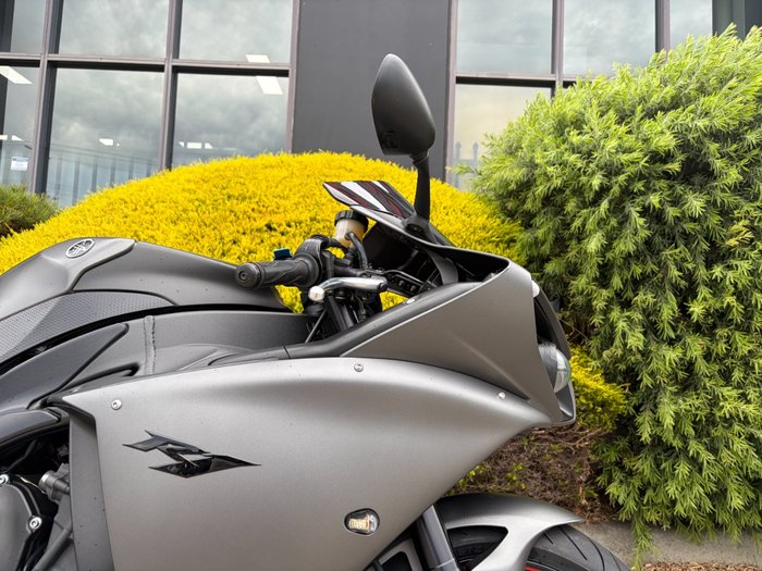 2012 Yamaha YZF-R1 Grey
