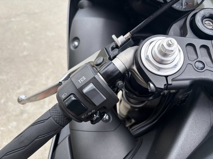 2012 Yamaha YZF-R1 Grey