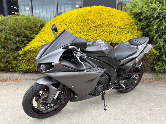 2012 Yamaha YZF-R1 Grey