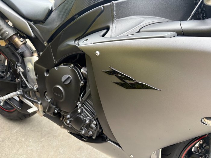 2012 Yamaha YZF-R1 Grey