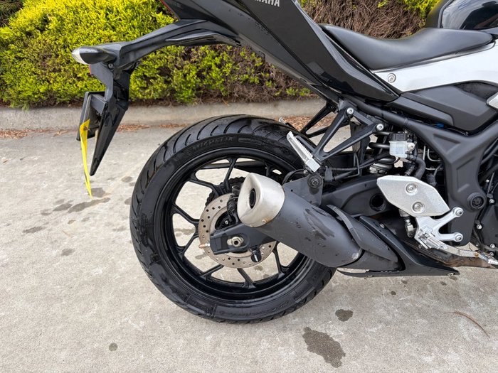 2016 Yamaha MT-03 (MT03LA) (ABS) Black