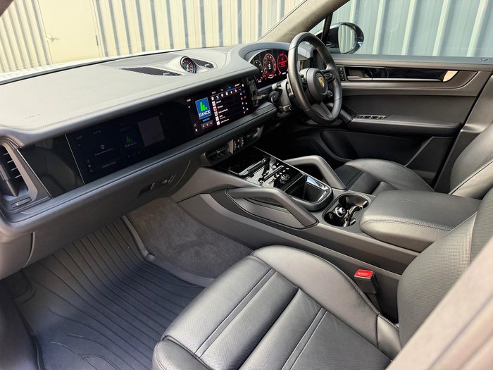 2024 Porsche Cayenne GTS 9YA II MY25 4X4 On Demand White