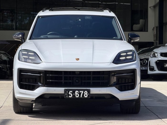 2024 Porsche Cayenne GTS 9YA II MY25 4X4 On Demand White