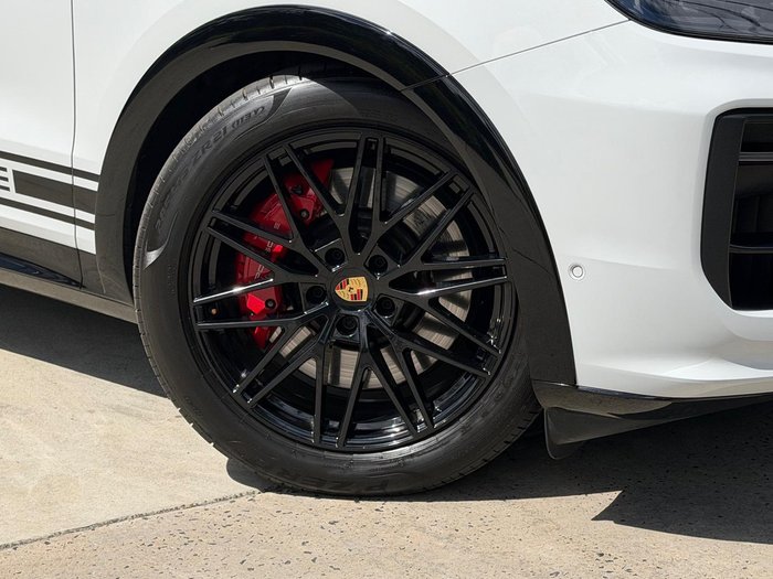 2024 Porsche Cayenne GTS 9YA II MY25 4X4 On Demand White