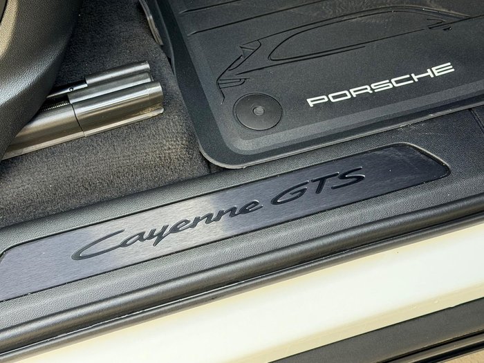 2024 Porsche Cayenne GTS 9YA II MY25 4X4 On Demand White