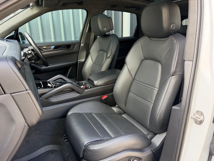 2024 Porsche Cayenne GTS 9YA II MY25 4X4 On Demand White