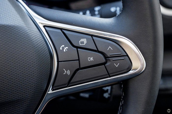 2025 Renault Trafic Premium X82 MY26 Glacier White