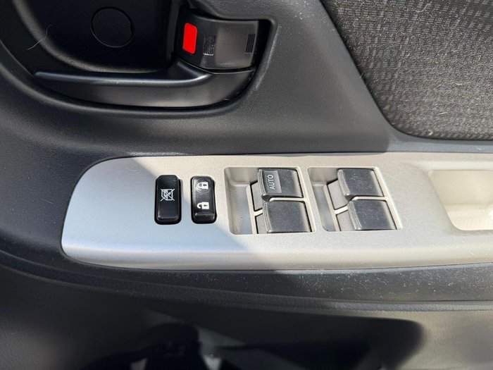 2015 Toyota Yaris Ascent
