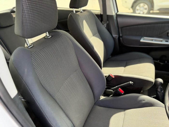 2015 Toyota Yaris Ascent