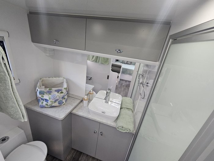 2026 NEWGEN Caravans Ngb19 - Cafe Dinette