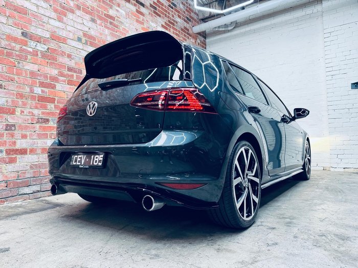 2016 Volkswagen Golf GTI 40 Years