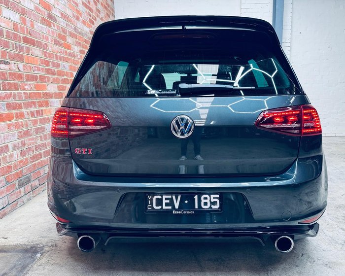 2016 Volkswagen Golf GTI 40 Years