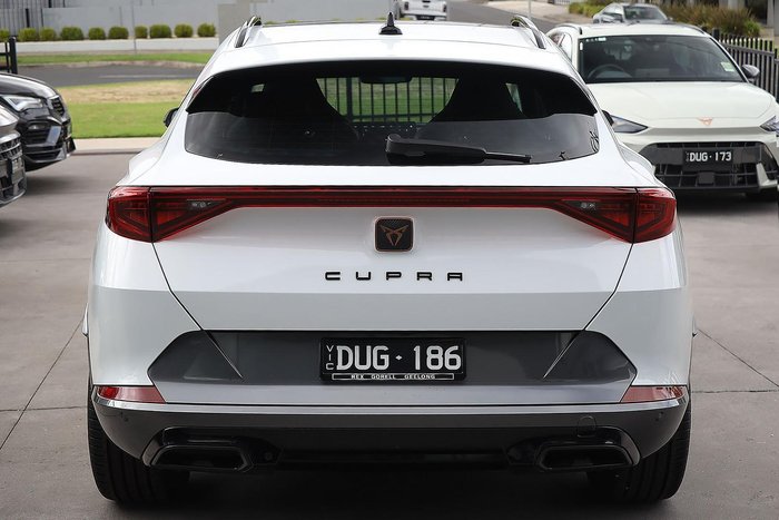 2024 CUPRA Formentor V