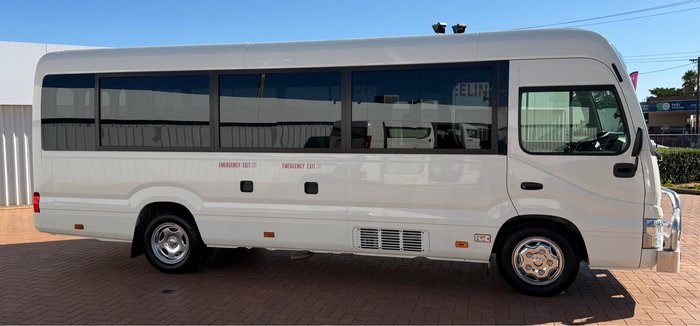 2025 Toyota Coaster GDB70R