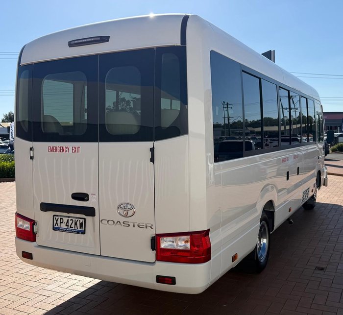 2025 Toyota Coaster GDB70R