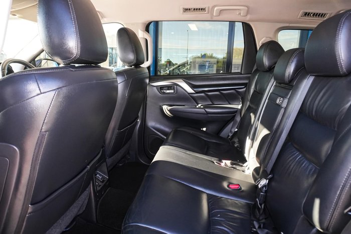 2018 Mitsubishi Pajero Sport GLS
