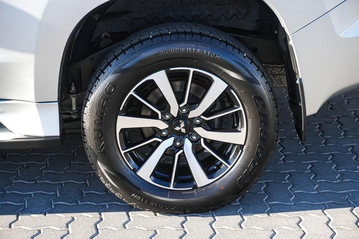 2018 Mitsubishi Pajero Sport GLS