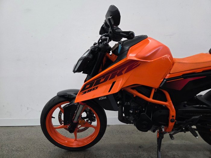 2024 Ktm 390 DUKE Orange
