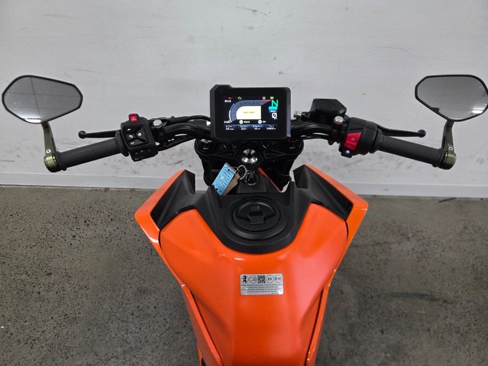 2024 Ktm 390 DUKE Orange