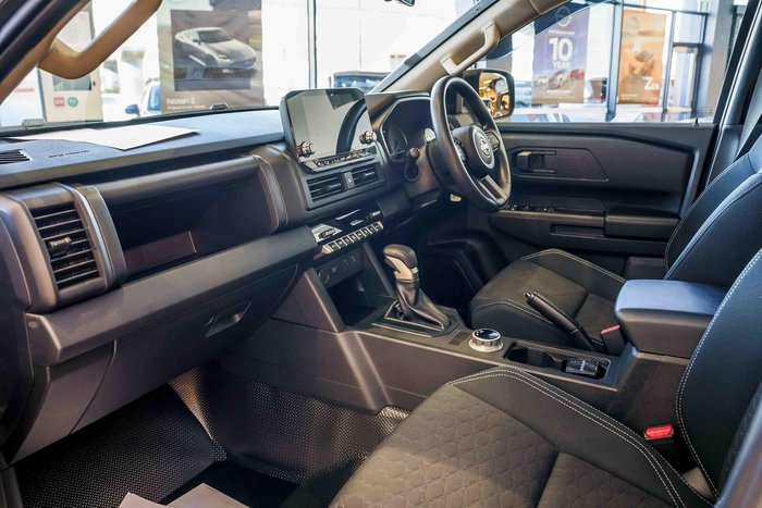 2026 Nissan Navara SL