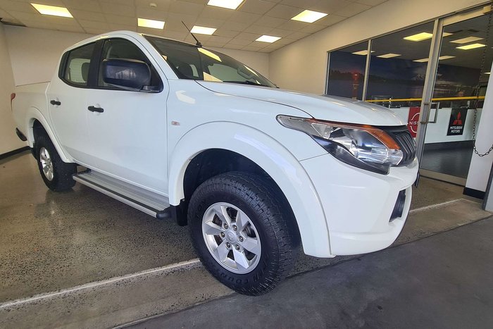 2017 Mitsubishi Triton