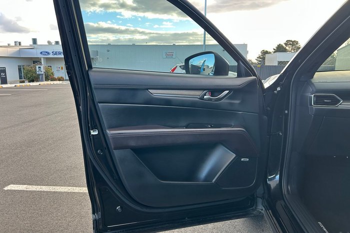 2020 Mazda CX-5 Akera