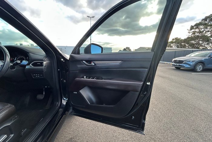 2020 Mazda CX-5 Akera