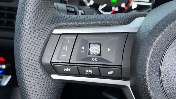 2025 Mitsubishi Triton GLX-R