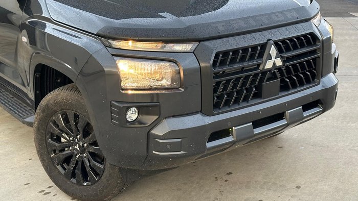 2025 Mitsubishi Triton GLX-R