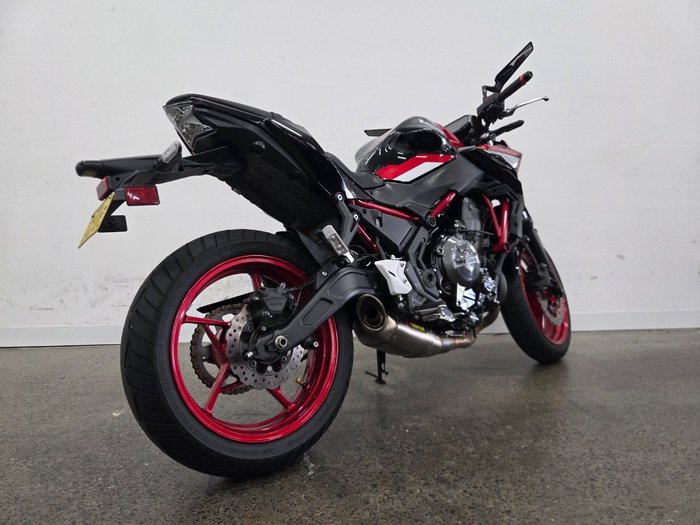 2024 Kawasaki Z650L (LAMS) Black