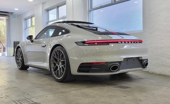 2019 Porsche 911 Carrera 4S