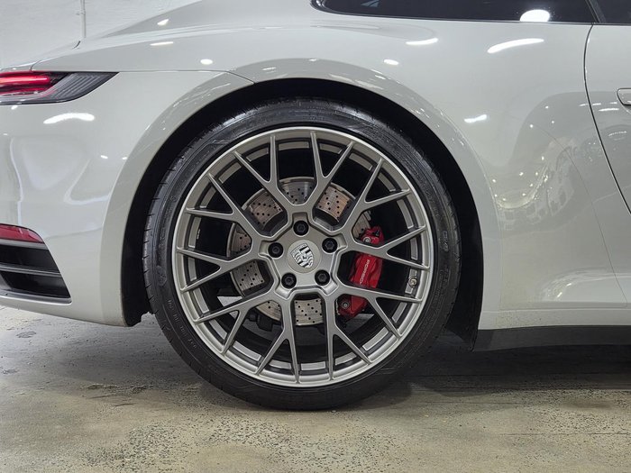 2019 Porsche 911 Carrera 4S