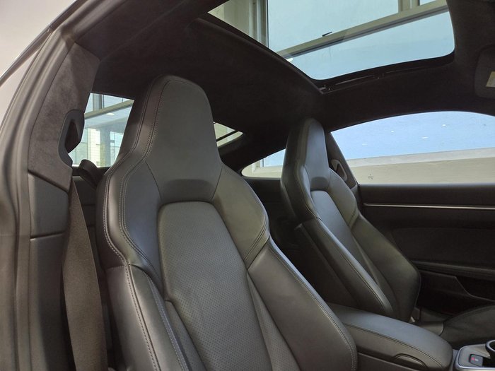 2019 Porsche 911 Carrera 4S