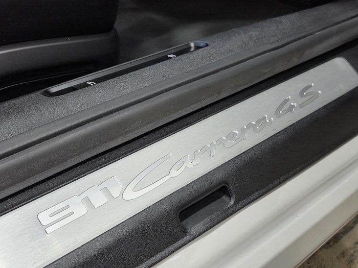 2019 Porsche 911 Carrera 4S