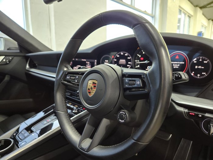 2019 Porsche 911 Carrera 4S