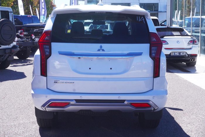 2024 Mitsubishi Pajero Sport GLS