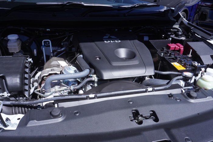 2024 Mitsubishi Pajero Sport GLS