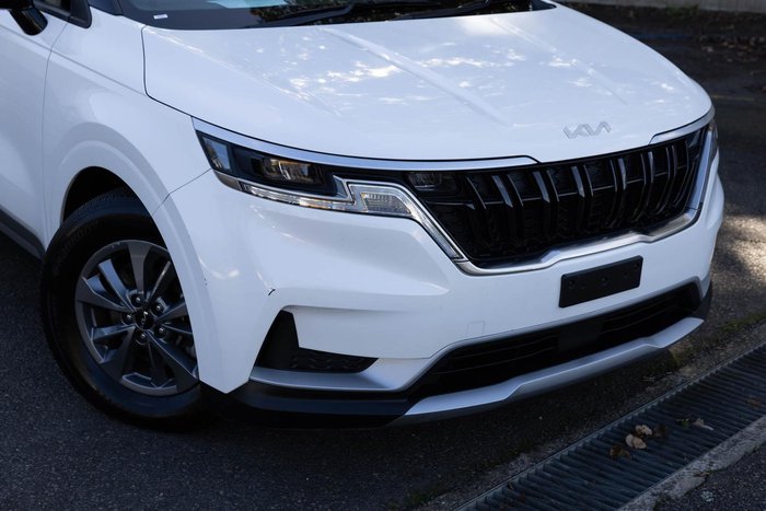 2023 Kia Carnival S