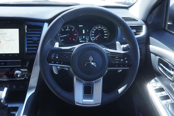 2024 Mitsubishi Pajero Sport GLS