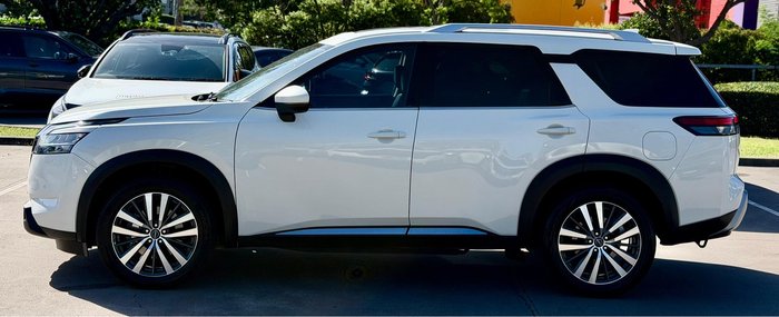 2022 Nissan Pathfinder Ti-L